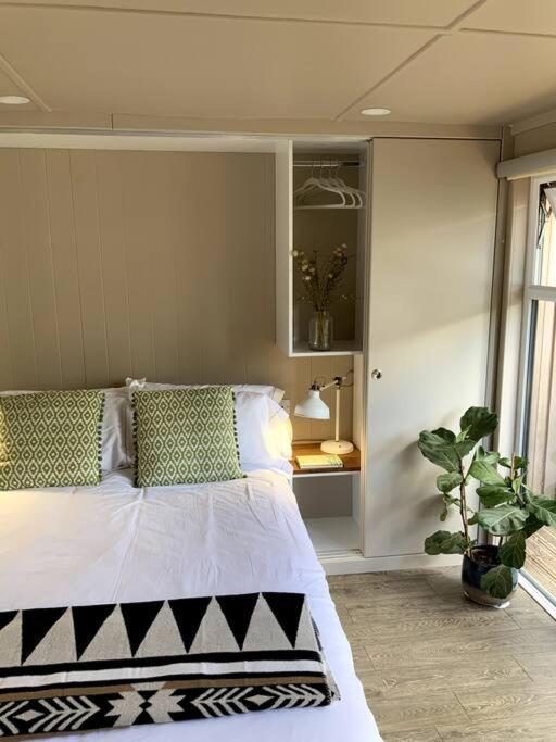 Cabin Retreat In The Heart Of Warwick. Уорик Экстерьер фото